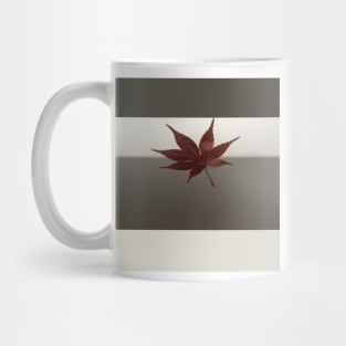 Last Leaf of Autumn Mug